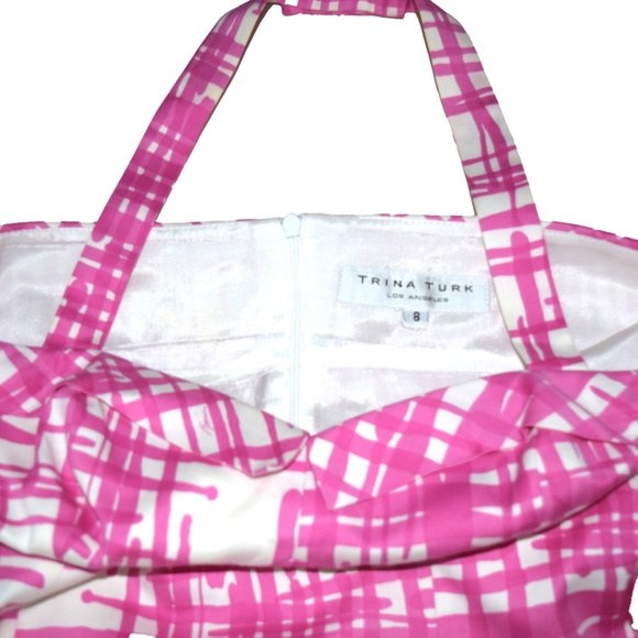 Trina Turk Fun & Sophisticated Pink Halter Top - Size 8 - Picture 7 of 7